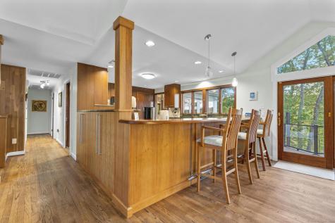 44 Echo Lane Glastonbury CT 06073