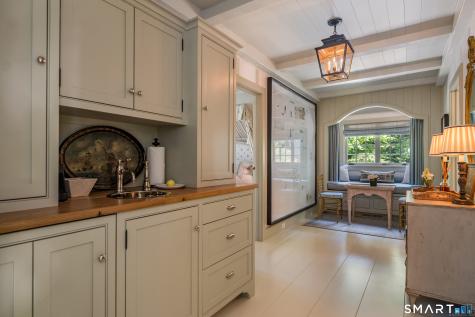 41 Joshua Lane Lyme CT 06371