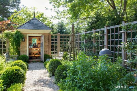 41 Joshua Lane Lyme CT 06371