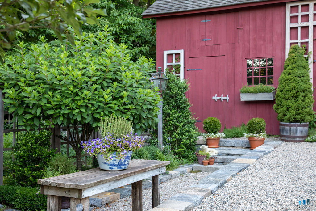 41 Joshua Lane Lyme CT 06371