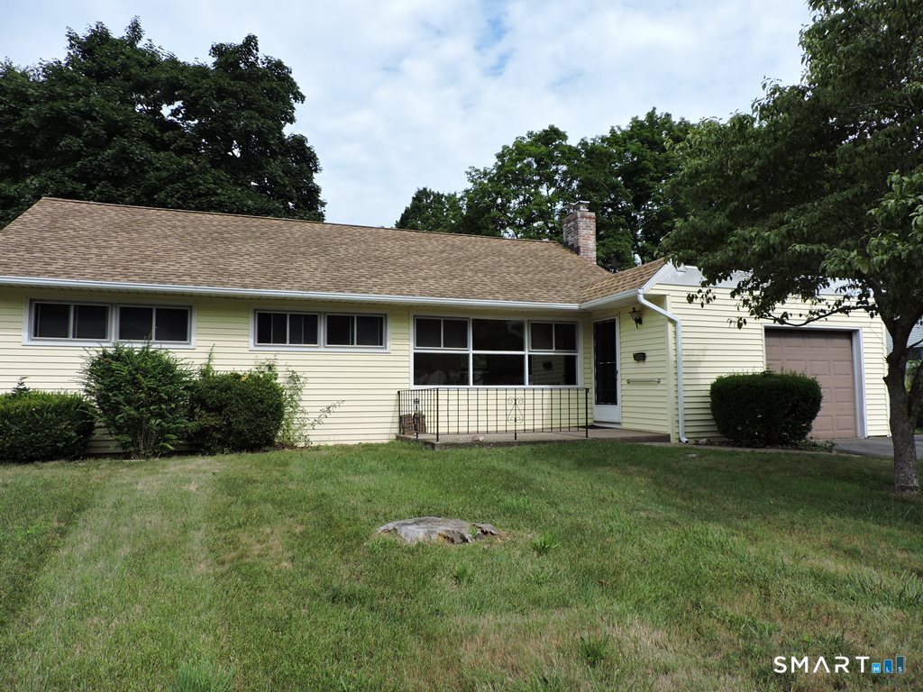 92 Vernon Street Manchester CT 06042