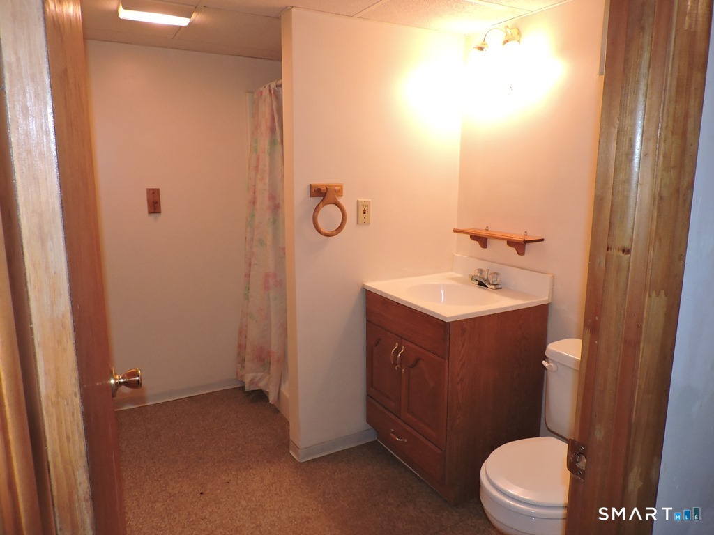92 Vernon Street Manchester CT 06042