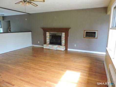 92 Vernon Street Manchester CT 06042