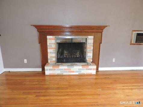 92 Vernon Street Manchester CT 06042