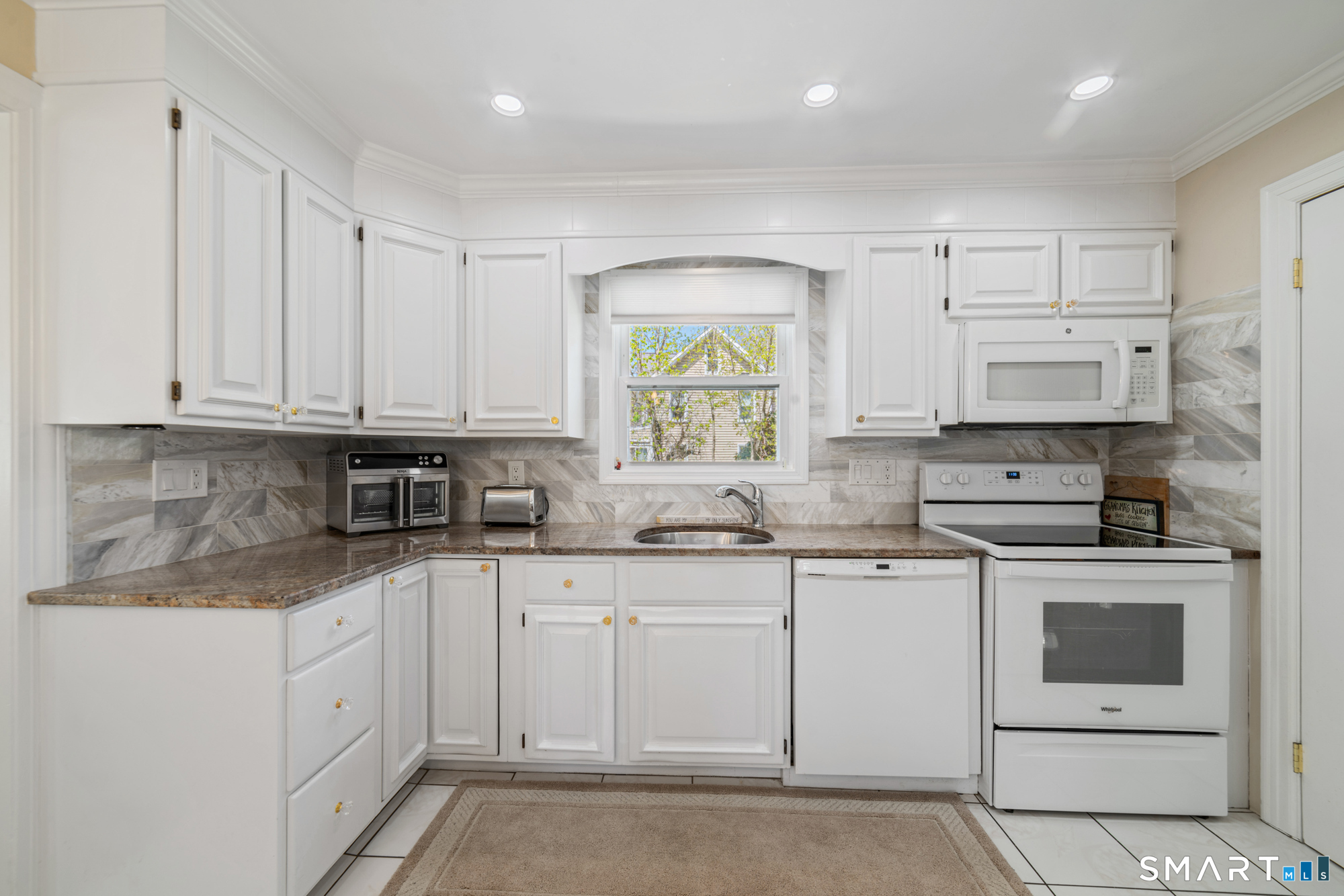 23 Highland Avenue Seymour CT 06483
