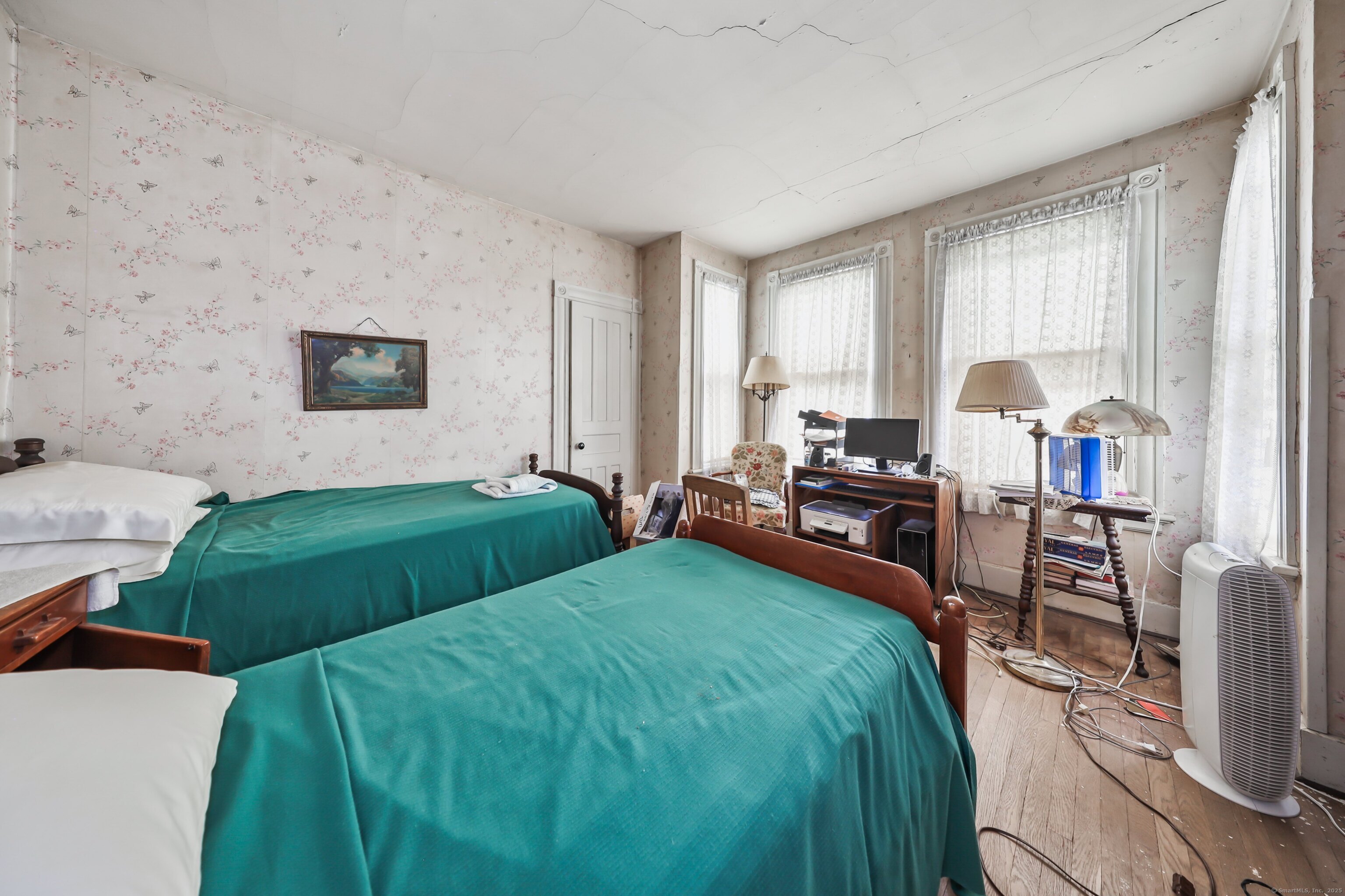 47 Cottage Avenue Ansonia CT 06401