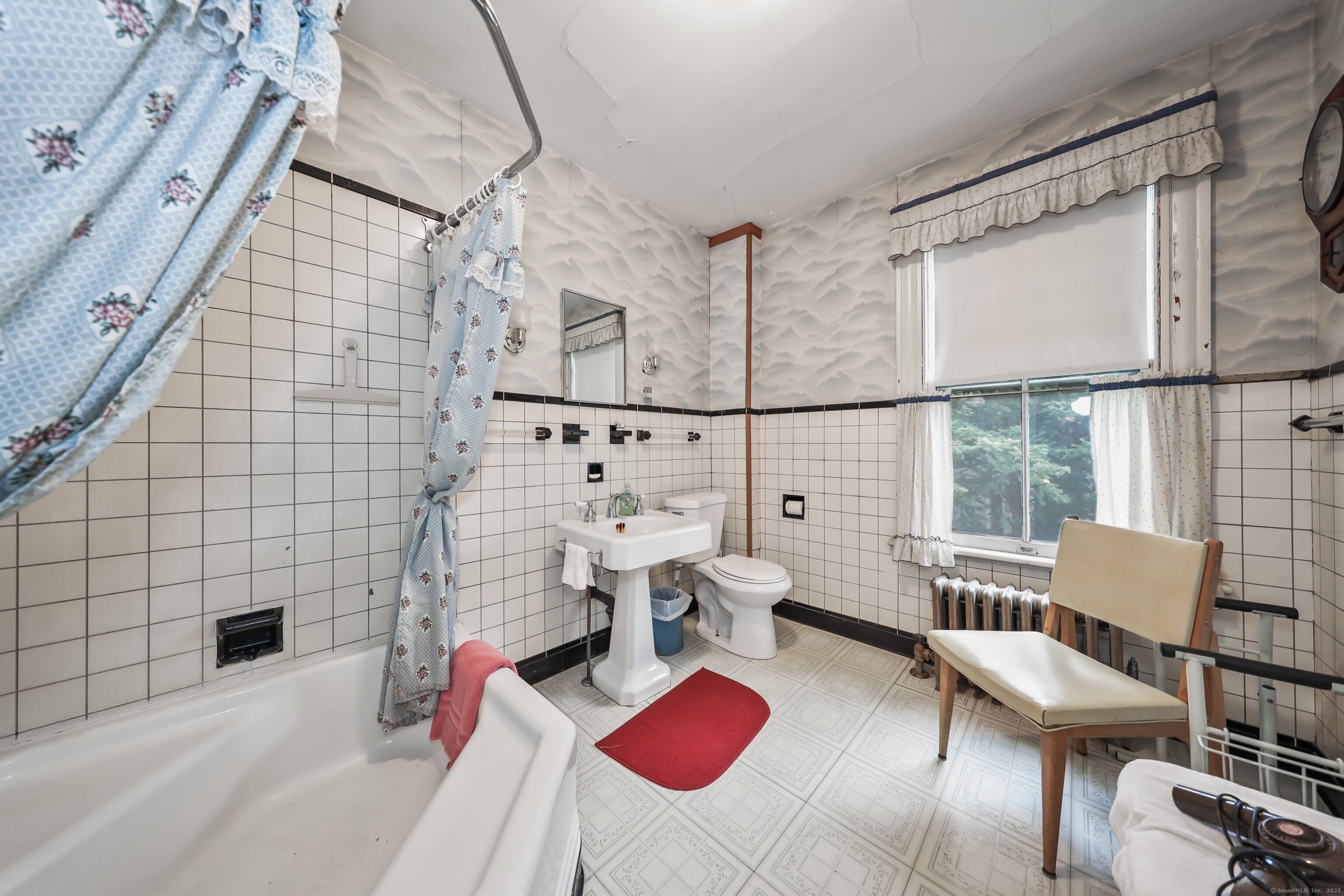 47 Cottage Avenue Ansonia CT 06401