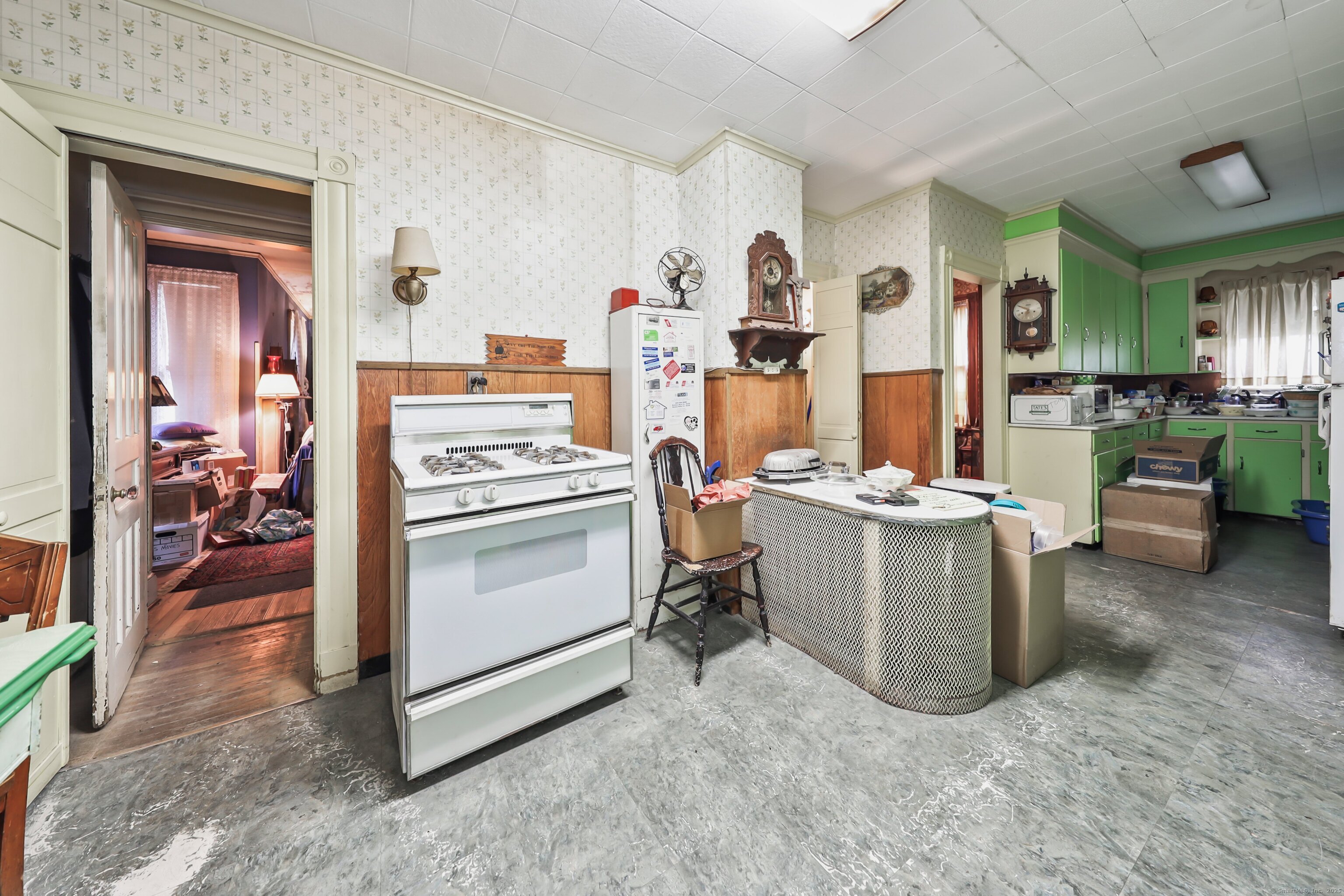 47 Cottage Avenue Ansonia CT 06401