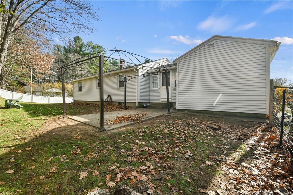 56 Myers Street Putnam CT 06260