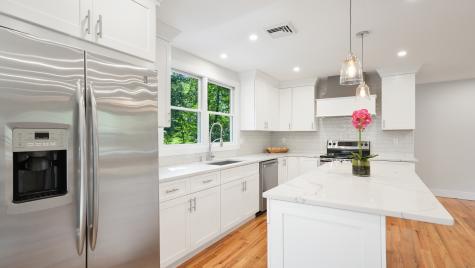 23 Valley View Lane New Milford CT 06776