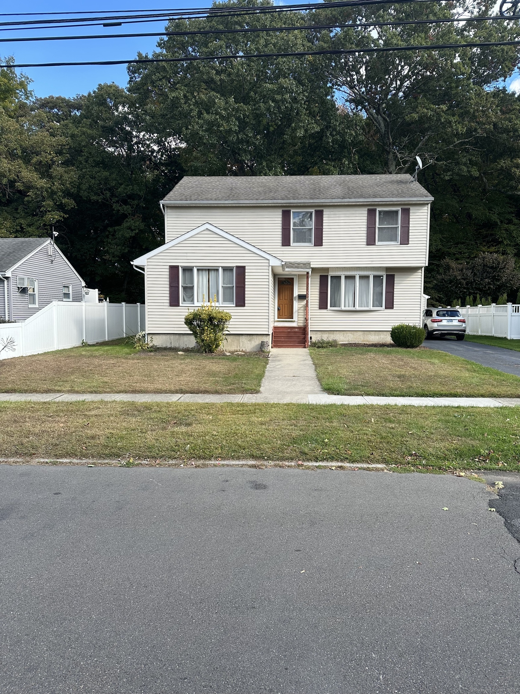110 Karen Avenue Stratford CT 06614