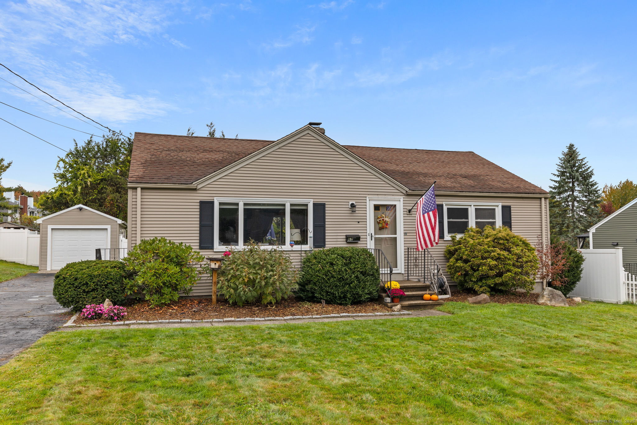 69 Concord Circle Wethersfield CT 06109