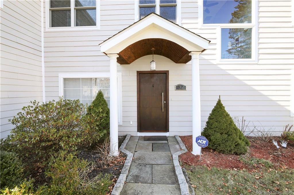 32 Saddle Road Norwalk CT 06851