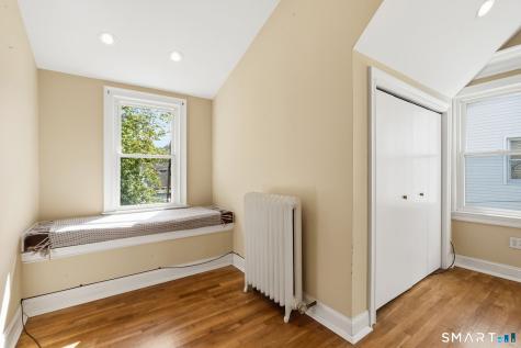 424 Commonwealth Avenue New Britain CT 06053
