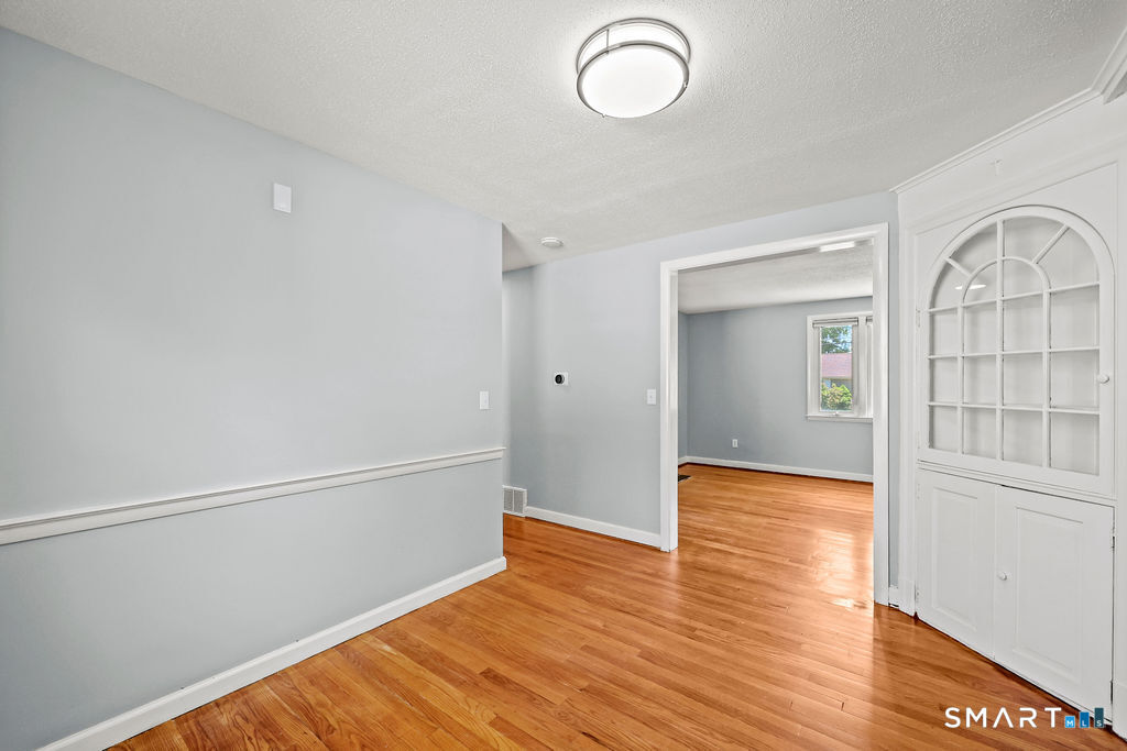 130 Florence Street West Hartford CT 06110