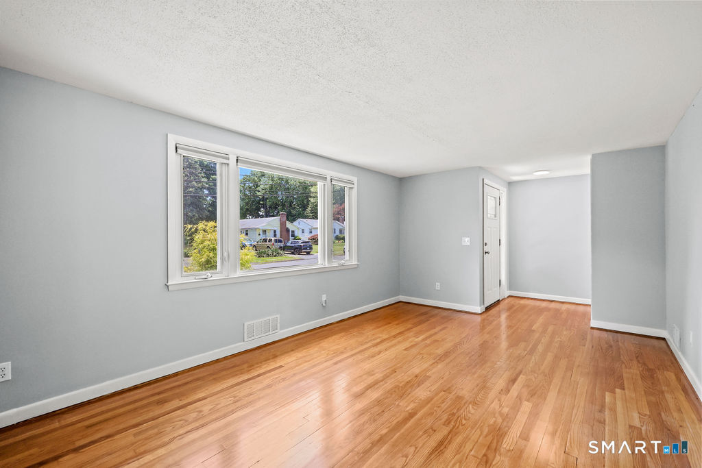 130 Florence Street West Hartford CT 06110