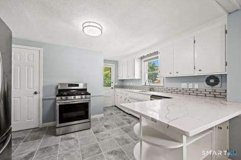 130 Florence Street West Hartford CT 06110
