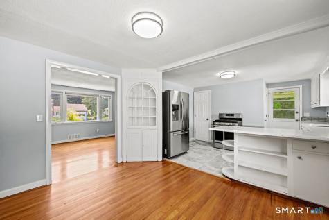 130 Florence Street West Hartford CT 06110
