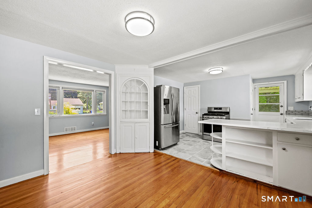 130 Florence Street West Hartford CT 06110