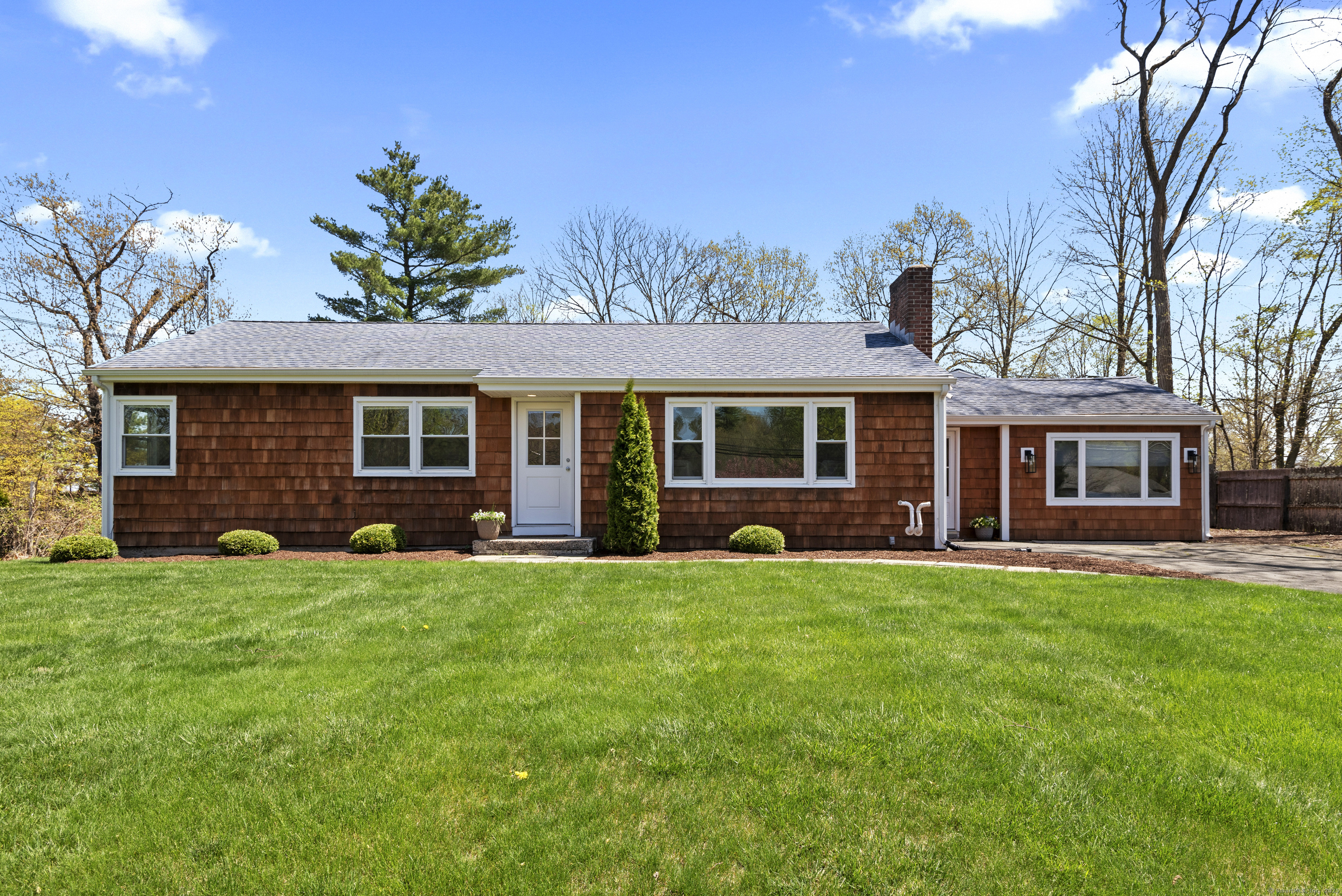 64 Woodruff Road Farmington CT 06032