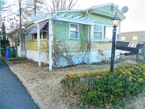 15 Shawnee Road East Hartford CT 06118
