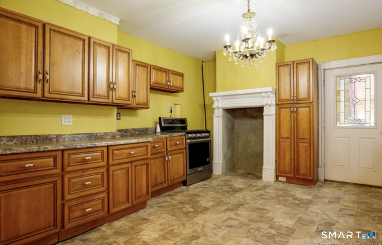 30 Main Street Plainfield CT 06374