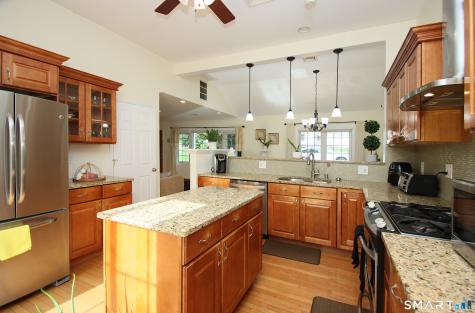 4 Muller Street New Fairfield CT 06812