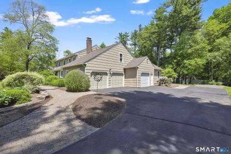 10 Hampshire Lane Simsbury CT 06070