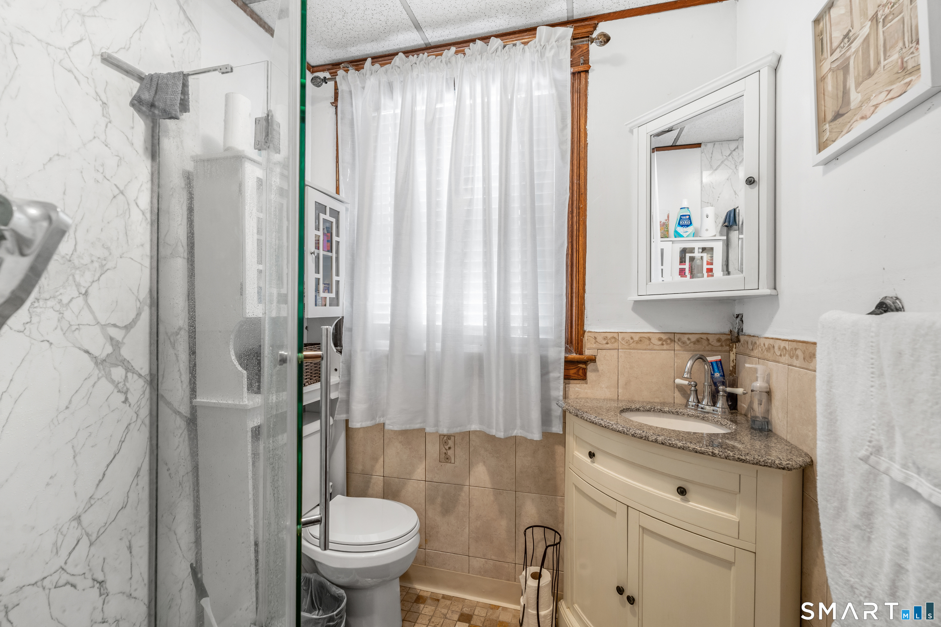 16 Luke Street Waterbury CT 06706