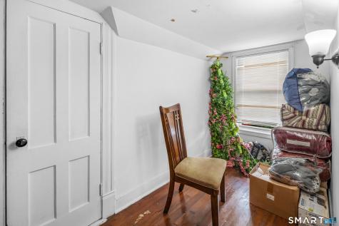 16 Luke Street Waterbury CT 06706