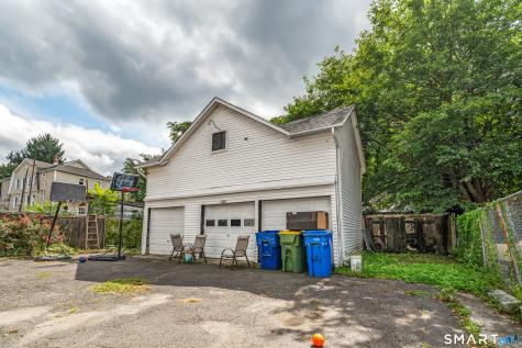 16 Luke Street Waterbury CT 06706