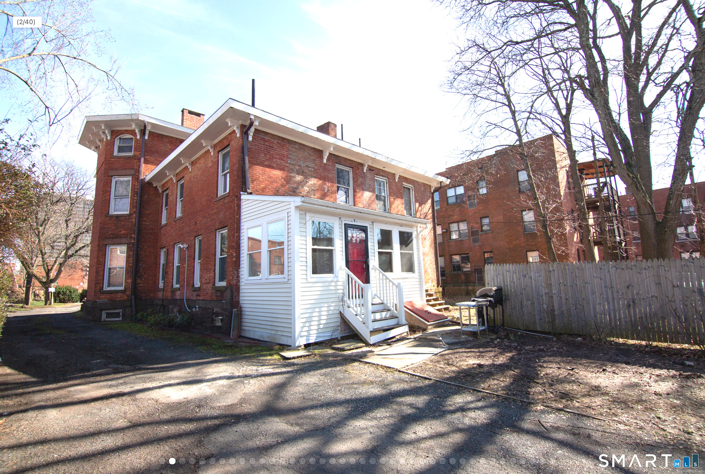 189 Sigourney Street Hartford CT 06106