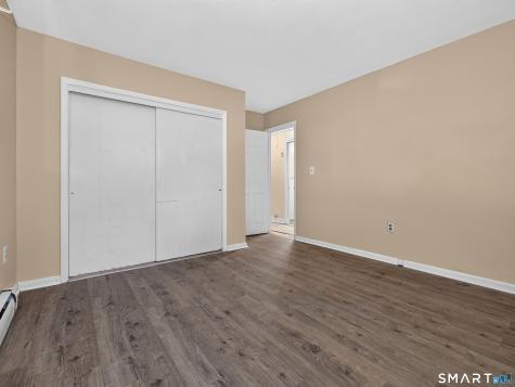 348 Bayonet Street New London CT 06320