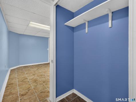 348 Bayonet Street New London CT 06320