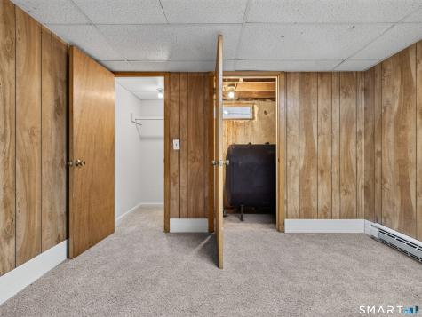 348 Bayonet Street New London CT 06320