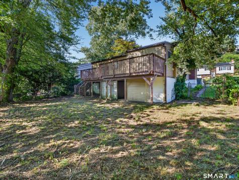 348 Bayonet Street New London CT 06320