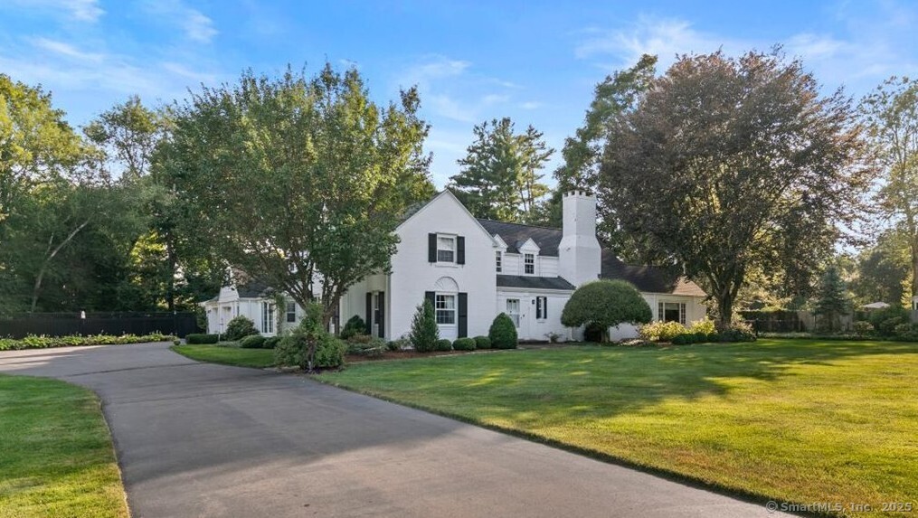 26 Old Orchard Road North Haven CT 06473
