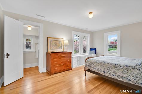 219 Auburn Road West Hartford CT 06119