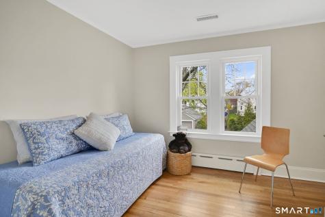 219 Auburn Road West Hartford CT 06119