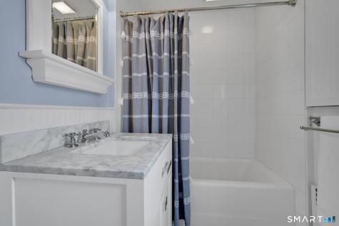 219 Auburn Road West Hartford CT 06119