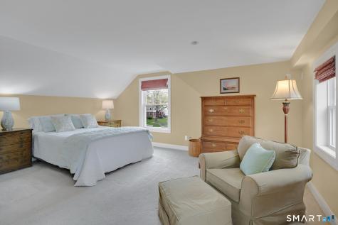 219 Auburn Road West Hartford CT 06119