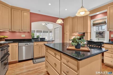 219 Auburn Road West Hartford CT 06119