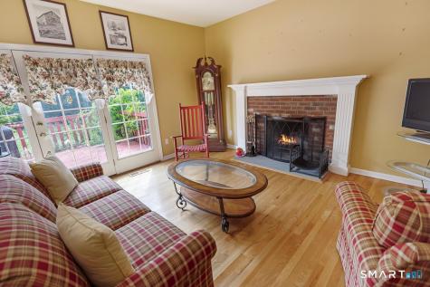 9 Taylor Ridge Road Clinton CT 06413