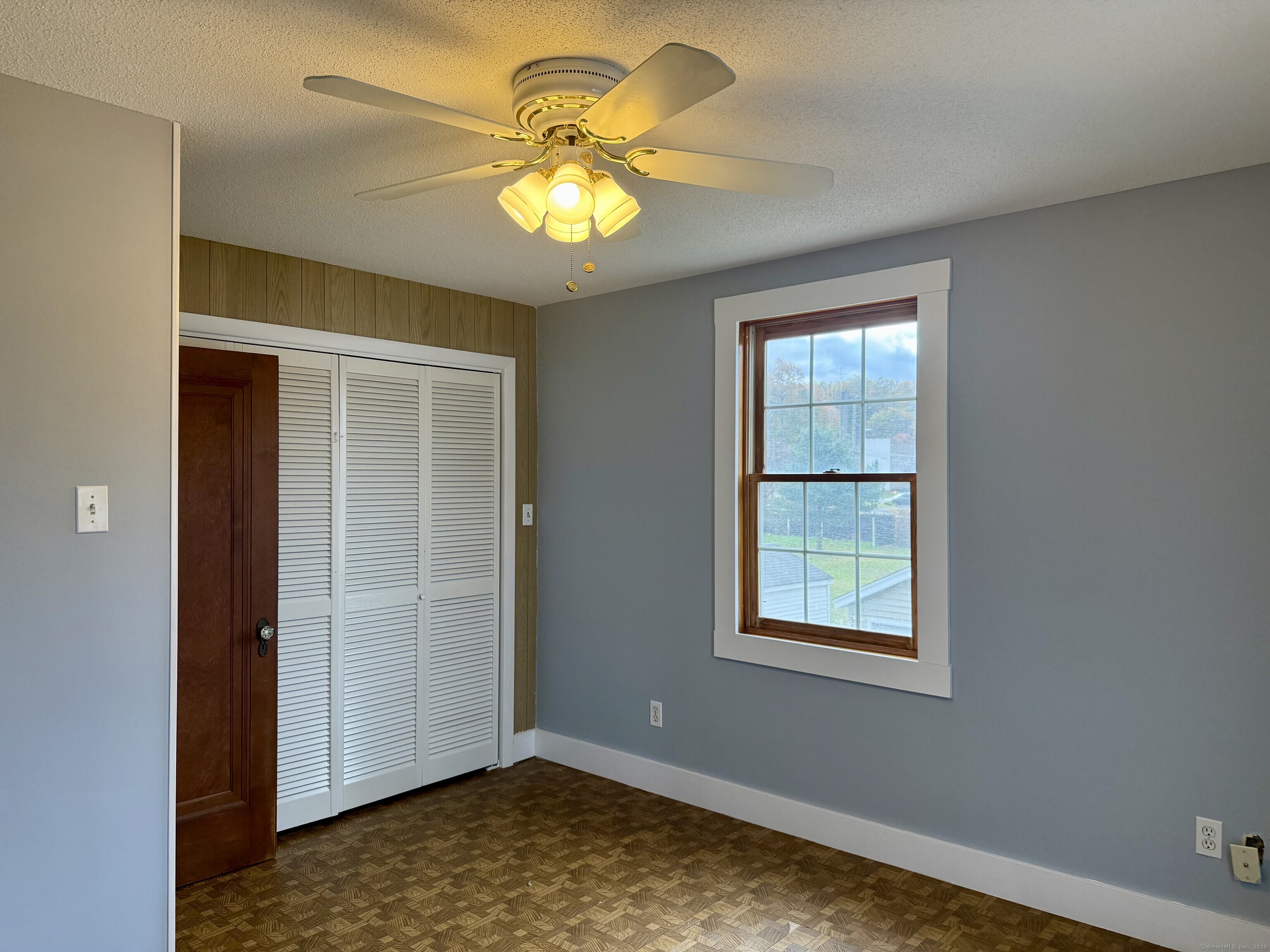 73 Walnut Street East Hartford CT 06108