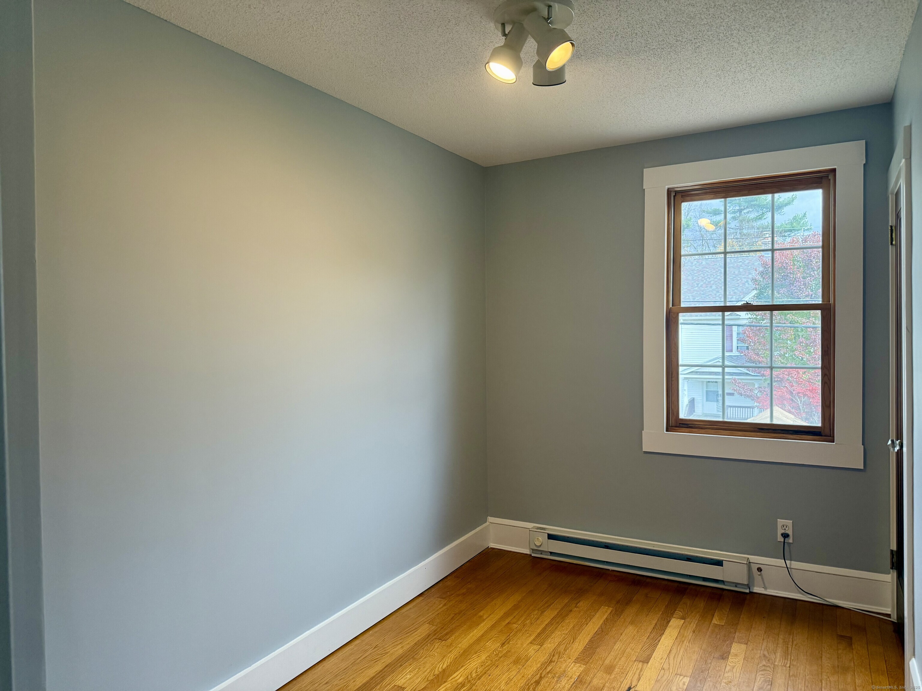 73 Walnut Street East Hartford CT 06108