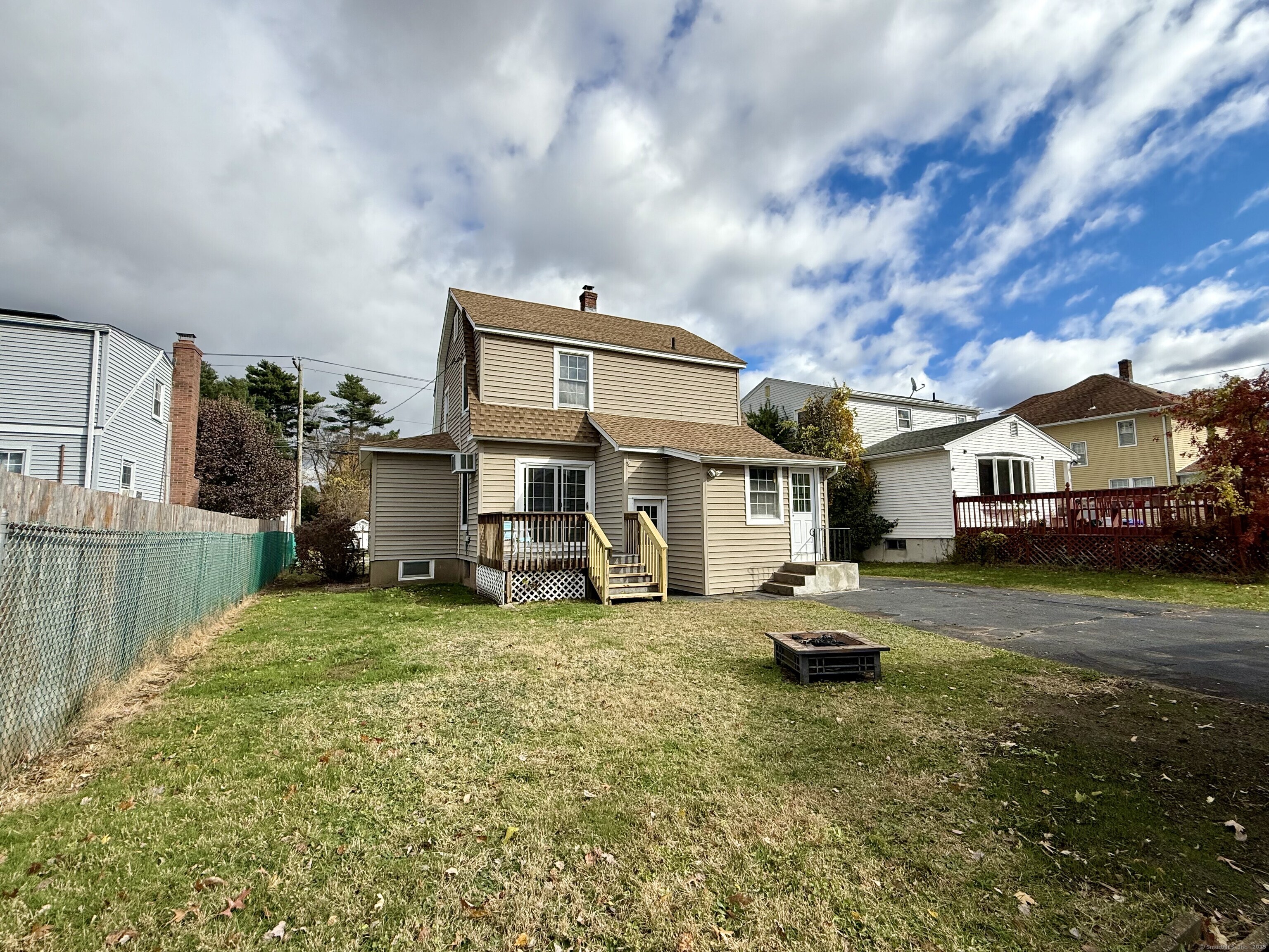 73 Walnut Street East Hartford CT 06108