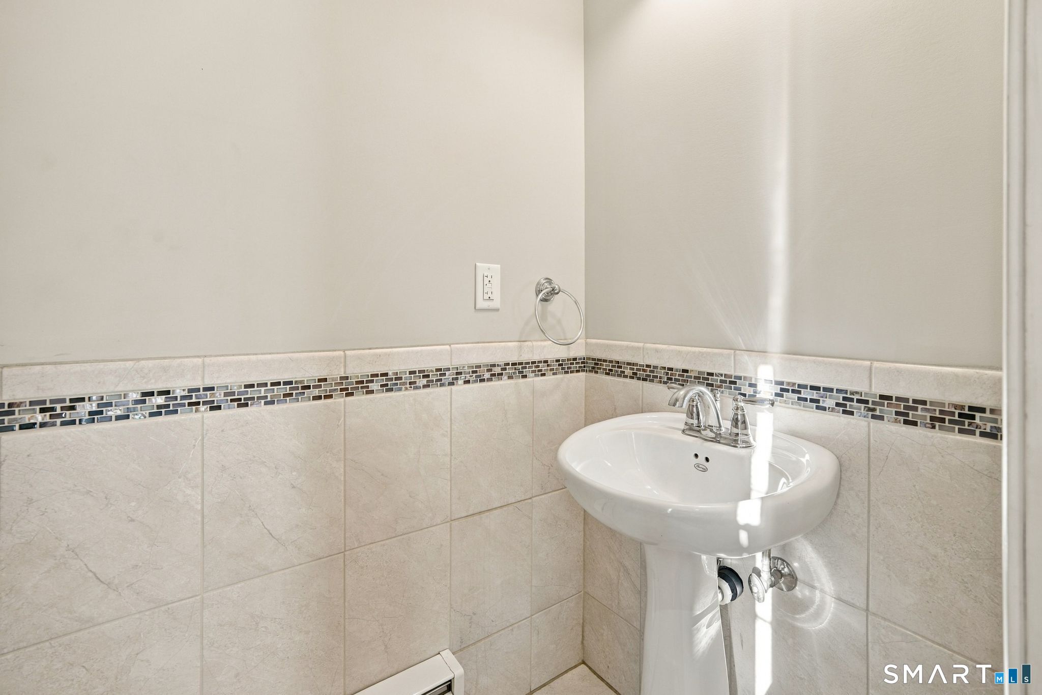 92 Frederic Road Vernon CT 06066