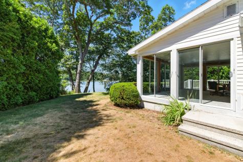 40 Riverbend Drive Stonington CT 06355