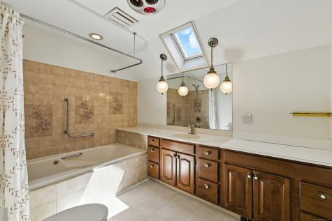 40 Riverbend Drive Stonington CT 06355