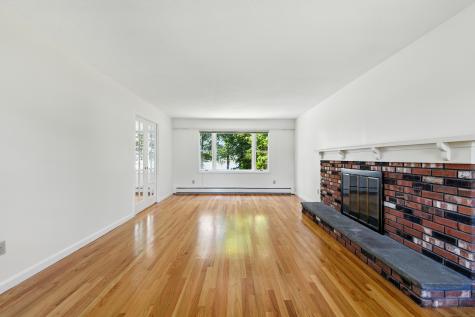 40 Riverbend Drive Stonington CT 06355